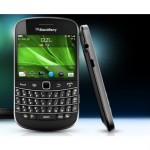 BlackBerry Bold Touch 9900 (予約開始)