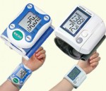 シチズン手首式電子血圧計